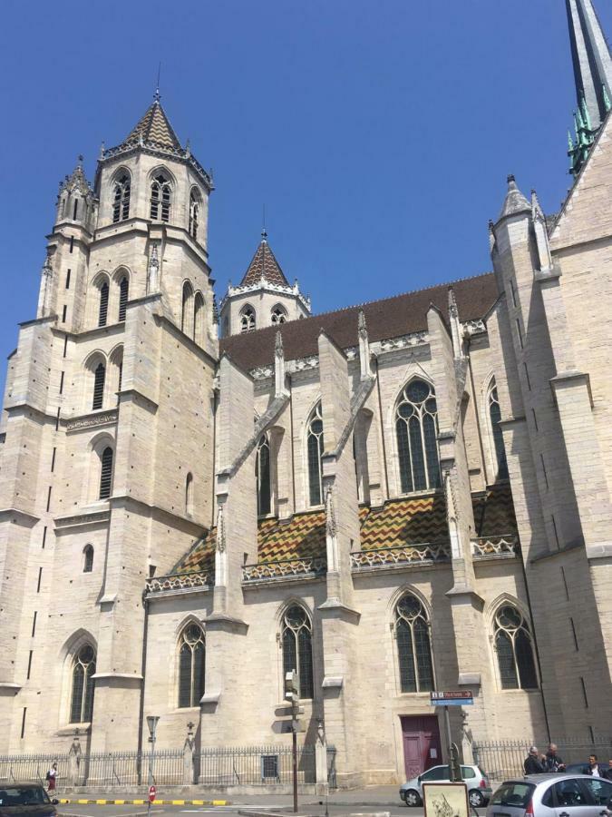 Appartements Atypiques Centre Historique Dijon Ngoại thất bức ảnh